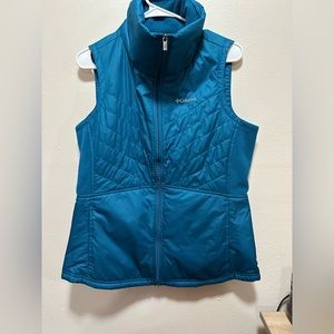 Columbia blue vest